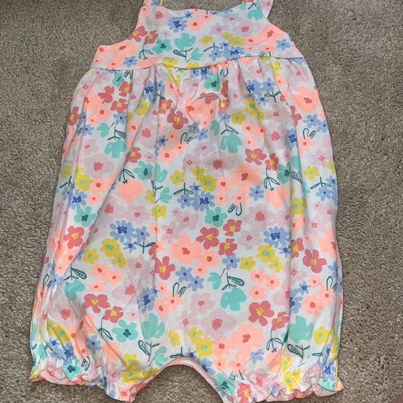 NWT Carter’s onesie 12 month - Picture 2 of 3